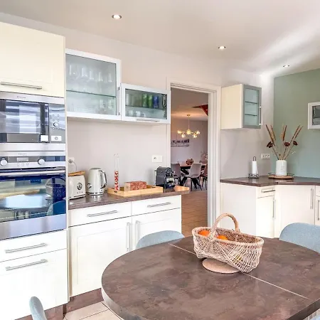 Vakantiehuis L'embellie - A 150m De La - Petanque - Poele A Bois - Paisible