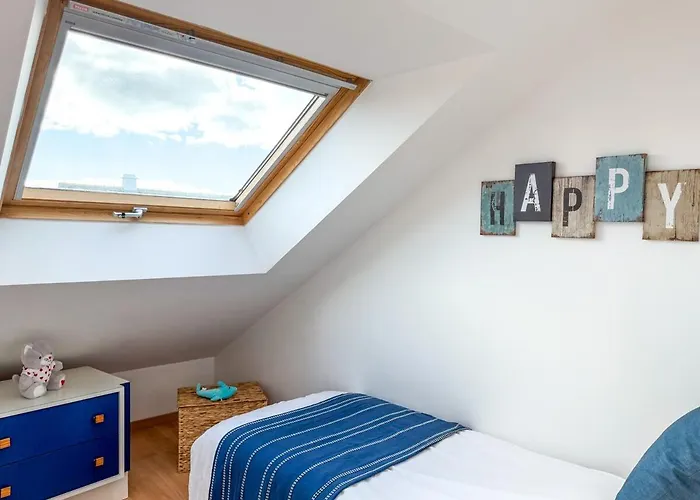 Semesterbostad L'embellie - A 150m De La - Petanque - Poele A Bois - Paisible *